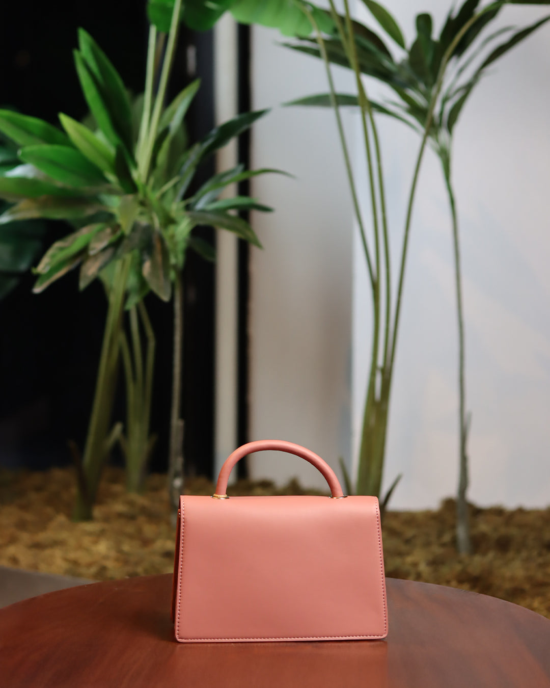 pinky bag